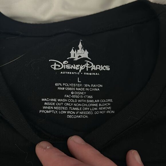 Disney Parks Minnie Mouse Shirt - Picture 2 of 6